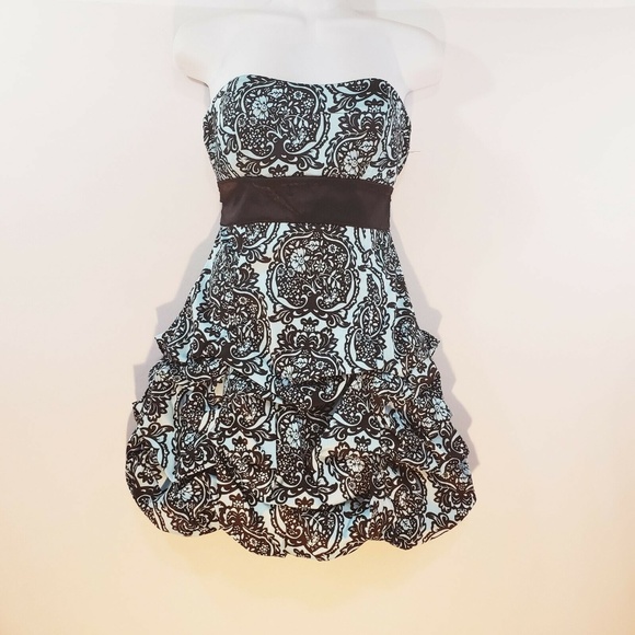 Ruby Rox Semi-Formal Dress Pick Up Size 5 Black Bl - Picture 4 of 8